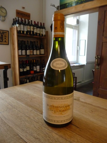 Nuits St. Georges 1er Cru Clos de la Marechale blanc 2020