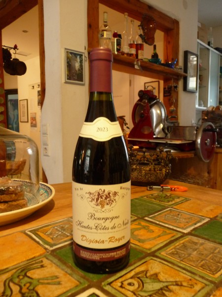 Bourgogne Haute-Côtes de Nuits rouge 2023