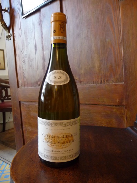 Nuits St. Georges 1er Cru Clos de la Marechale blanc 2020
