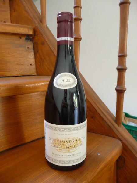 Nuits St. Georges 1er Cru Clos de la maréchale rouge 2022